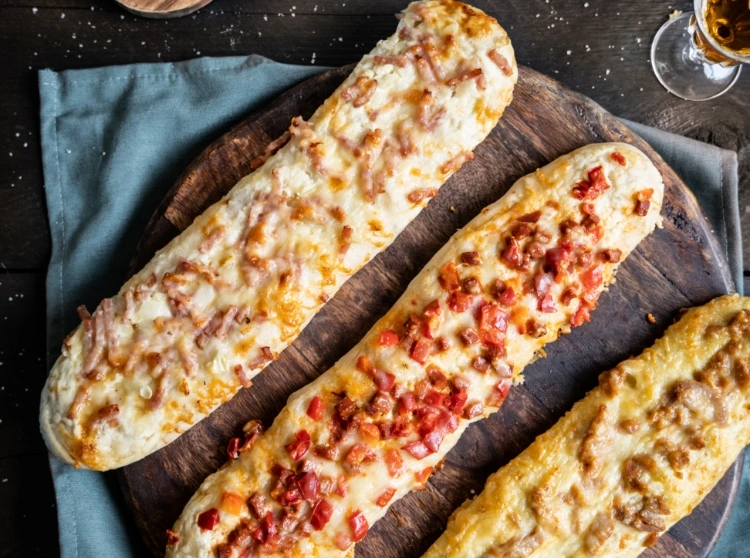 fournisseur-snacking-gramoudou-nos-produits-pain-a-partager-produit-festifs-fournisseur-snacking-baguette-aperitive-baguettine-fouree-briogel